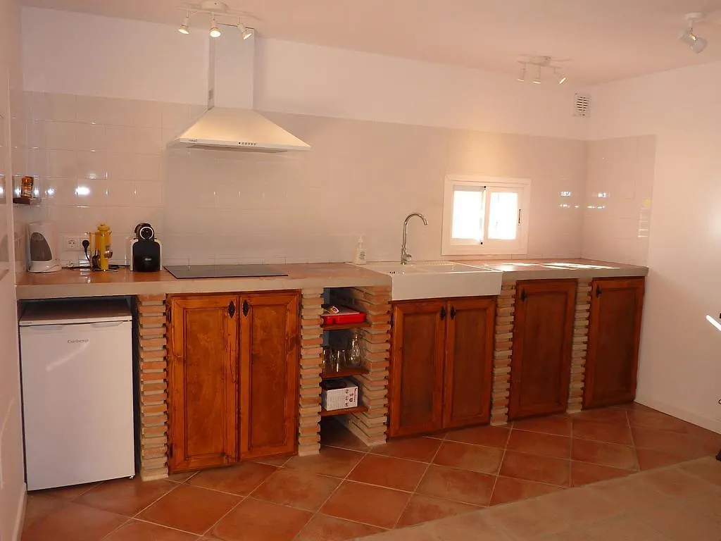 Luxurious Villa In Marbella With Swimming Pool